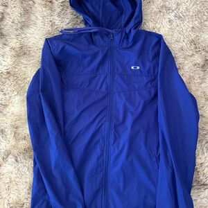Oakley lightweight Windbreaker Activewear Royal Blue Regular Fit Jacket size M